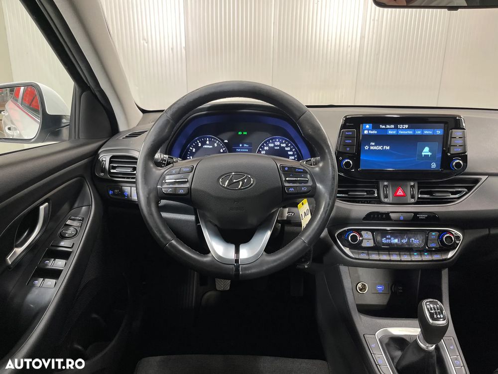 Hyundai i30 1.5 110CP M/T Highway - 7