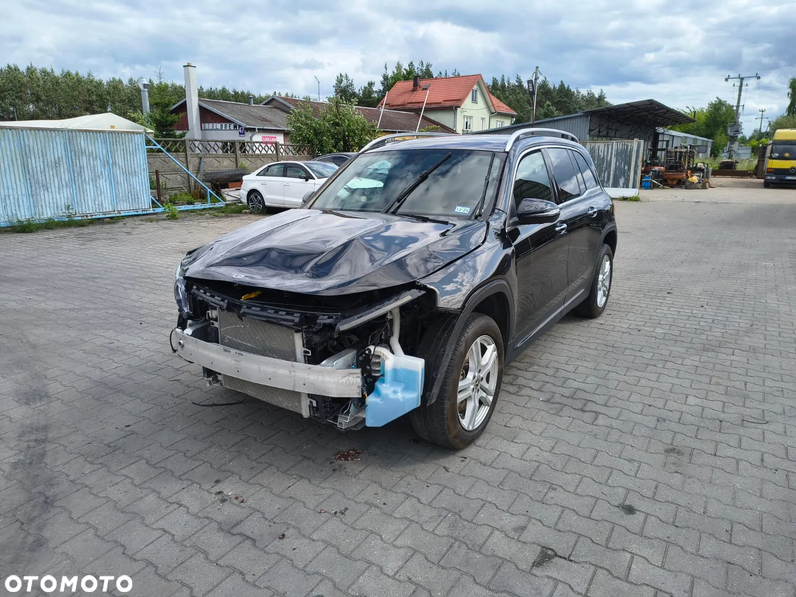 Mercedes-Benz GLB 250 4-Matic 8G-DCT - 7