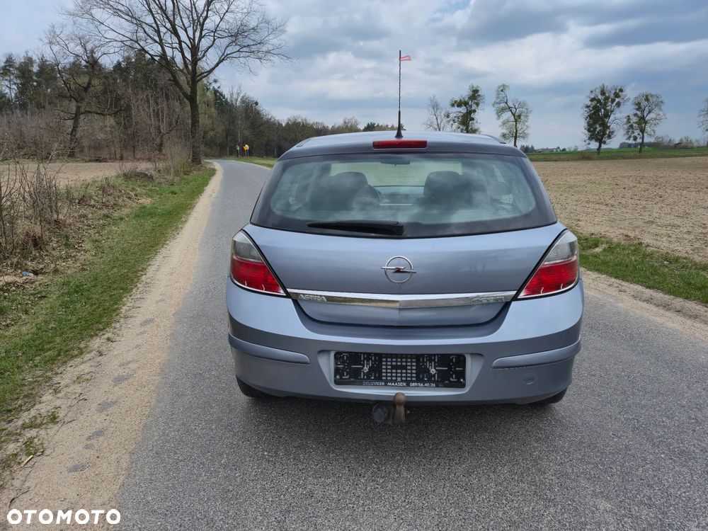 Opel Astra - 10