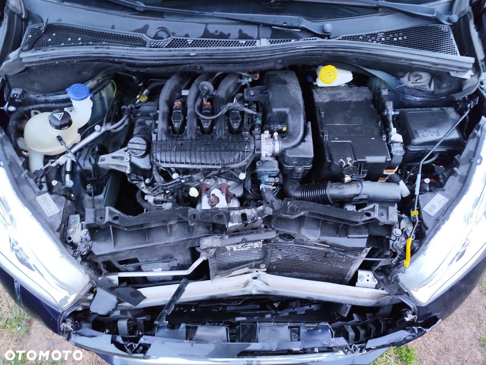 Peugeot 208 PureTech 82 Stop & Start Signature - 20