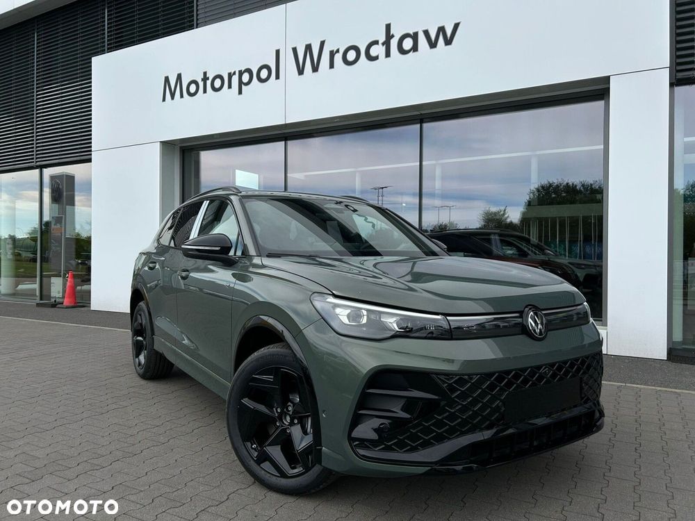 Volkswagen Tiguan - 9