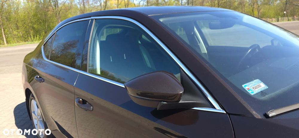 Skoda Superb 2.0 TSI Sportline DSG - 18