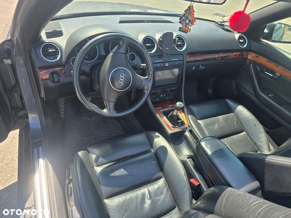 Audi A4 Cabrio - 17