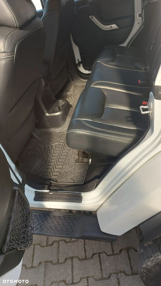 Jeep Wrangler 3.6 Unlim Sahara EU6 - 11