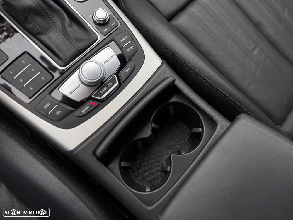 Audi A6 Avant 2.0 TDi Sport S tronic - 42