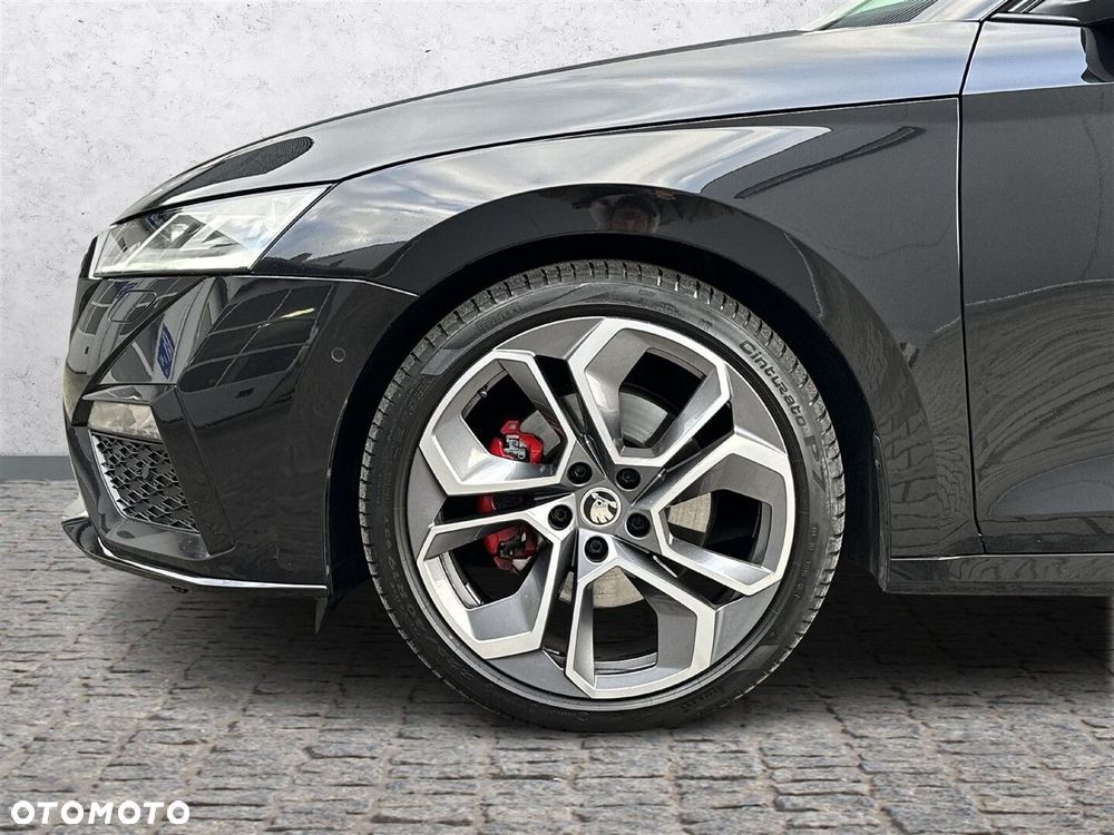 Skoda Octavia 2.0 TDI RS DSG - 36