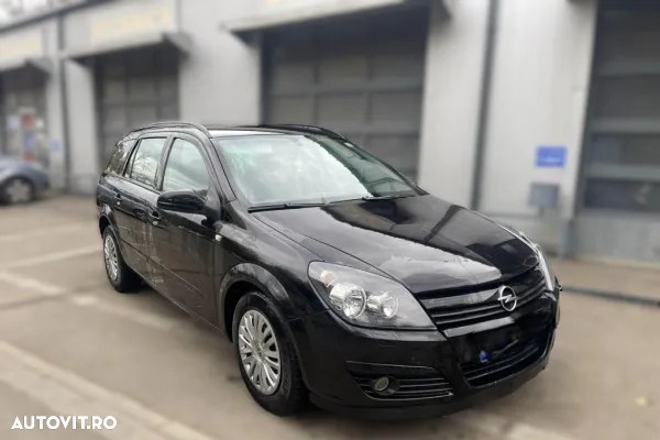 Dezmembrari / Dezmembrez Opel Astra H Break - 2