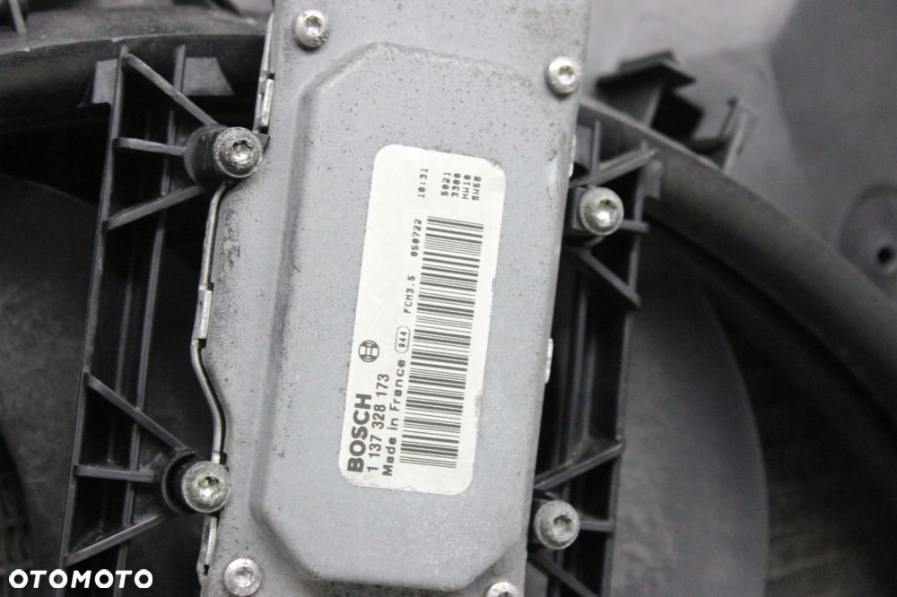 VW TOUAREG I 2.5 D 02R- PAS PRZEDNI CHŁODNICE KOMPLET - 10