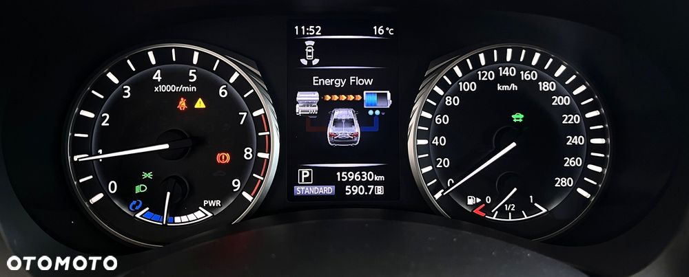 Infiniti Q50 Q50S Hybrid AWD Sport - 12