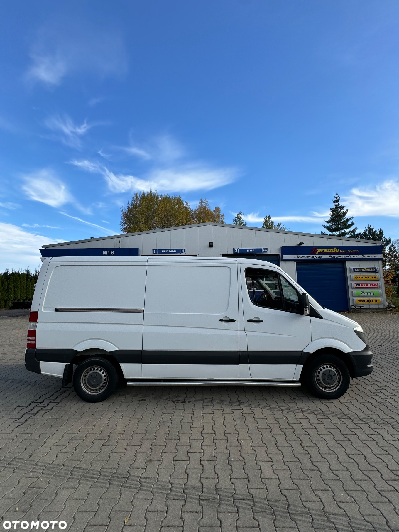 Mercedes-Benz Sprinter - 5