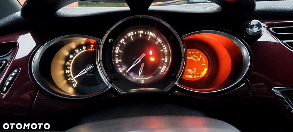 Citroën DS3 VTi 120 So Paris - 11