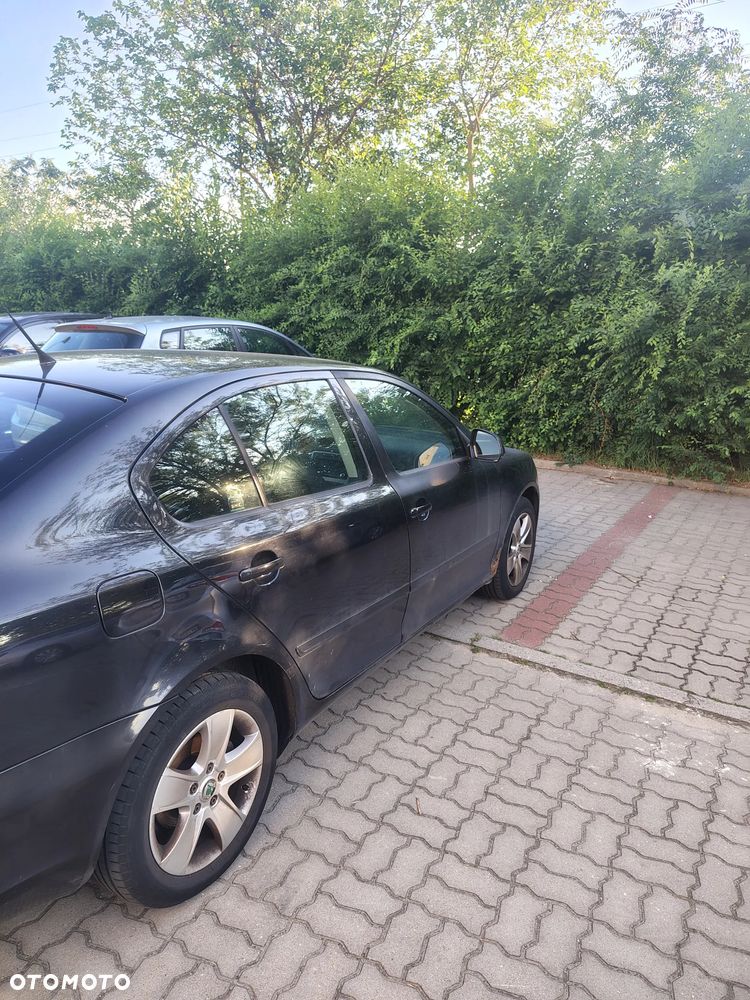 Skoda Octavia 2.0 TDI DPF Ambiente - 3