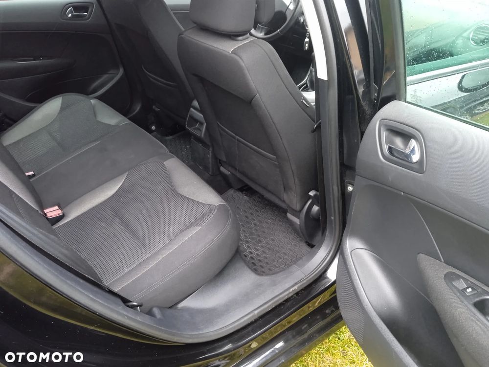 Peugeot 308 1.6 Premium - 11