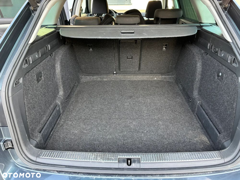 Skoda Superb 2.0 TDI Ambition - 26
