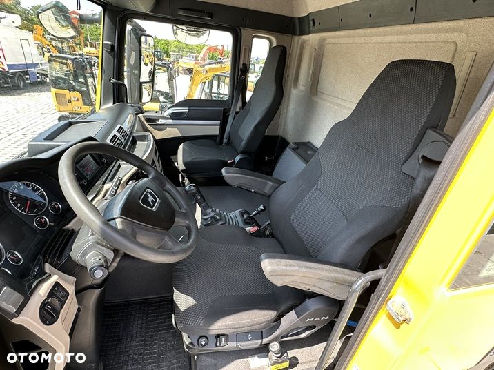 MAN TGS 41.460 8X8 - 26