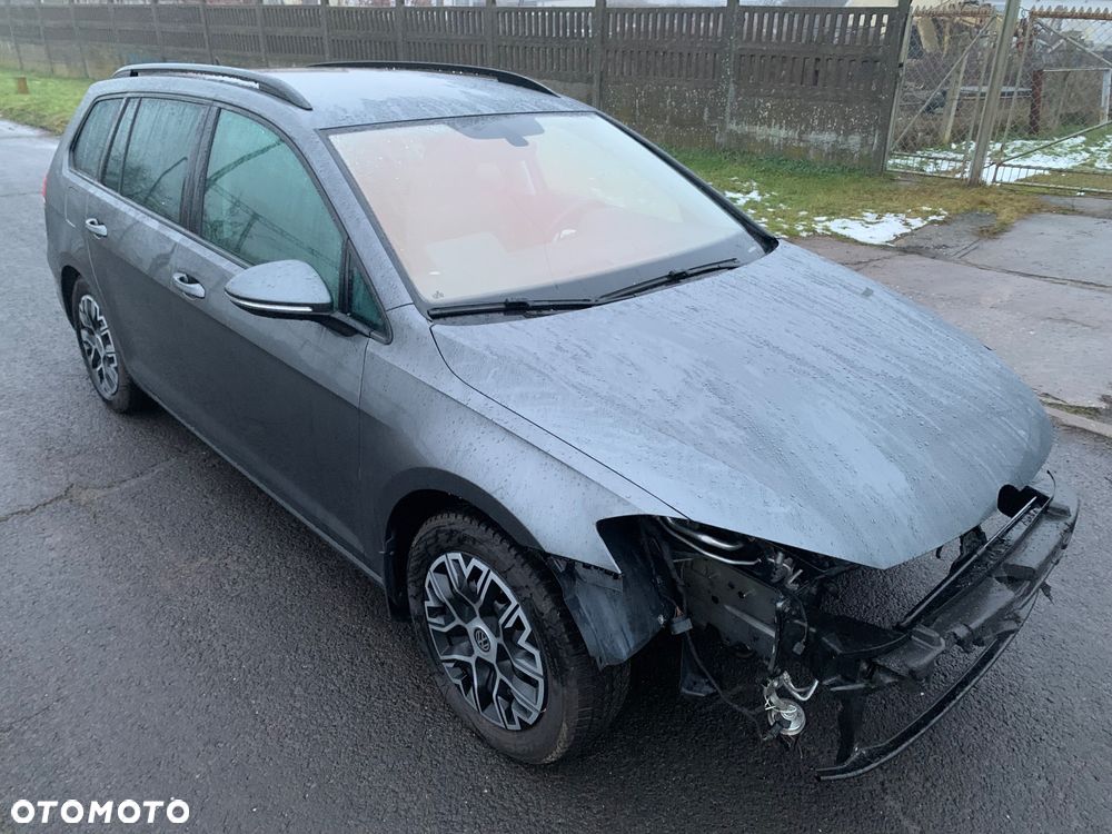 Volkswagen Golf 1.4 TSI BMT Highline - 4