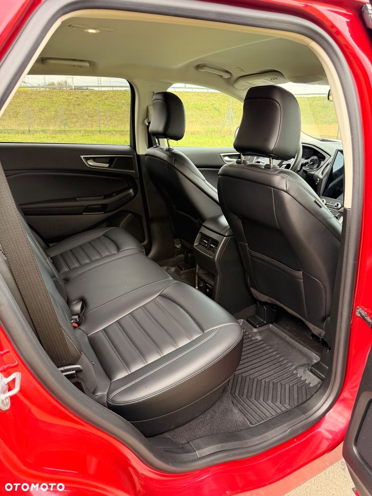 Ford Edge - 10