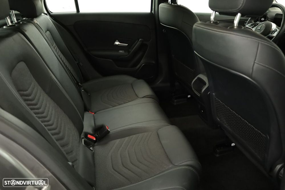 Mercedes-Benz A 200 Standard - 23