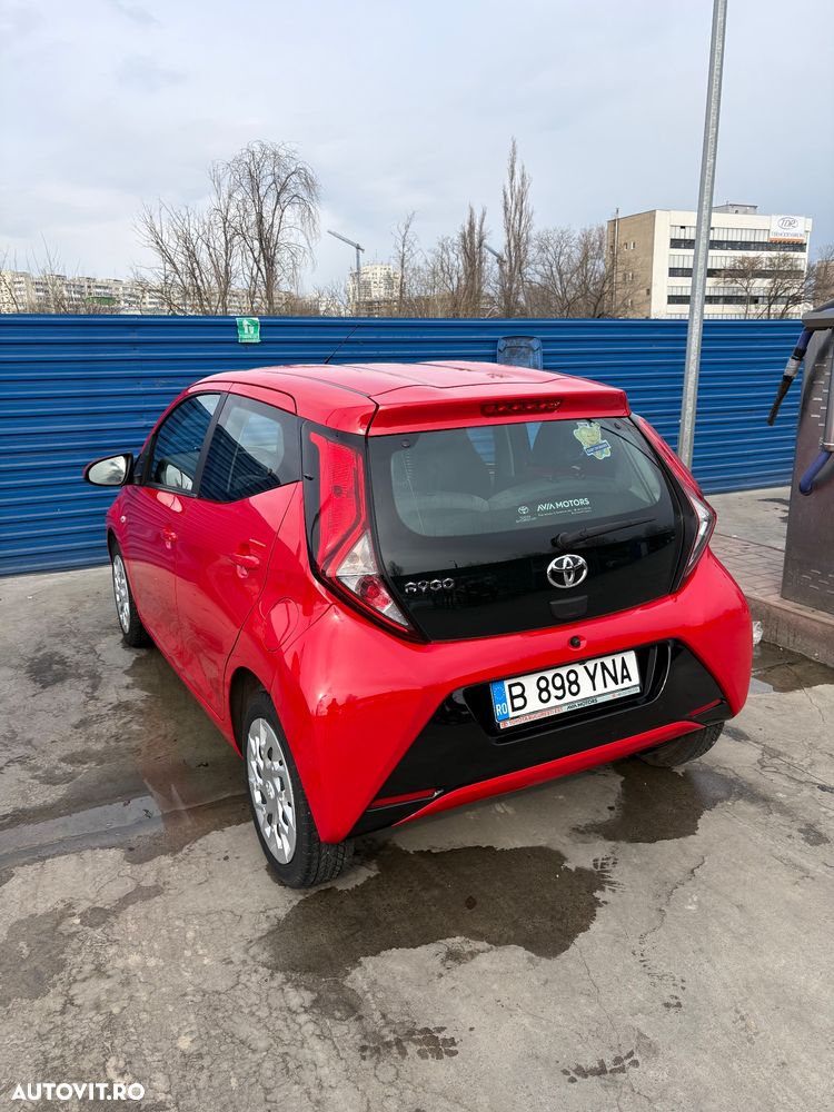 Toyota Aygo 1.0 VVY-I 5 usi X-connect - 6