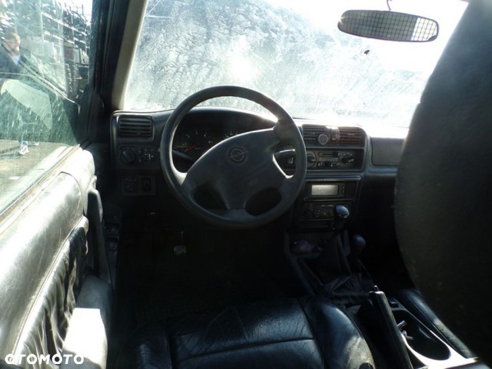 Części- Opel Frontera B 2.2 DTI 116 KM 4X4 LIFT 01R - 5