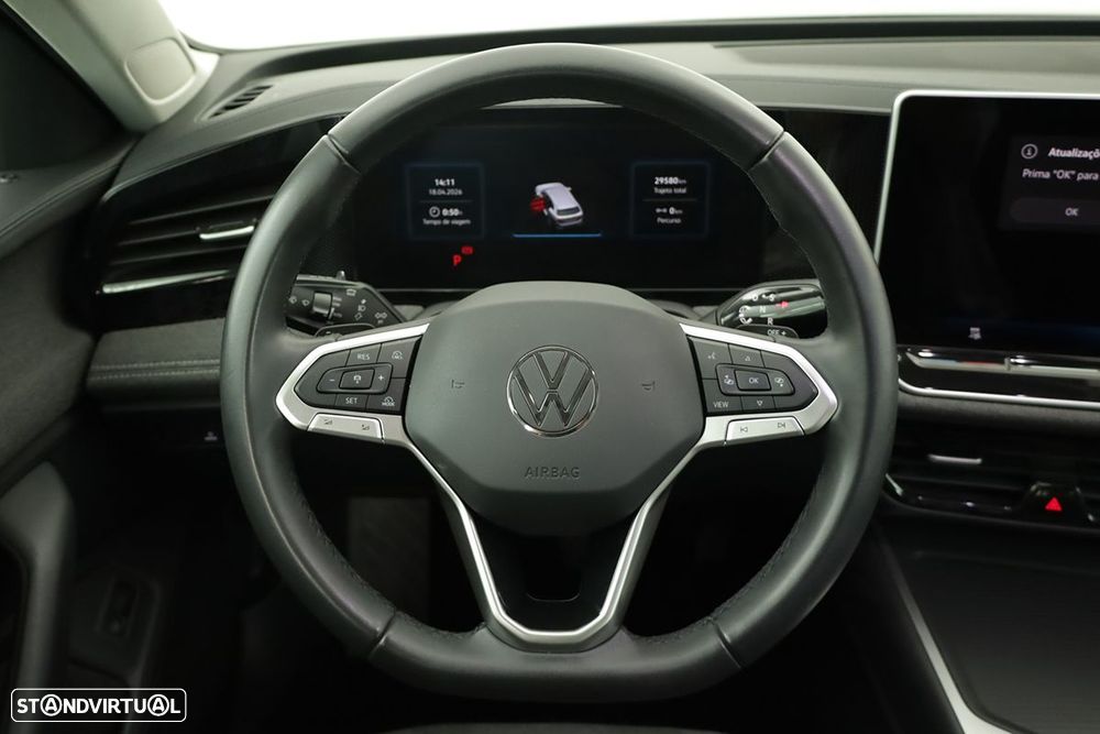 VW Passat Variant 1.5 TSI eHybrid DSG - 14