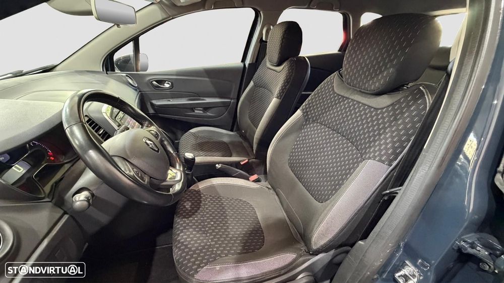 Renault Captur - 10