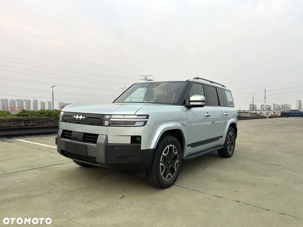 BYD Leopard 5 - 1