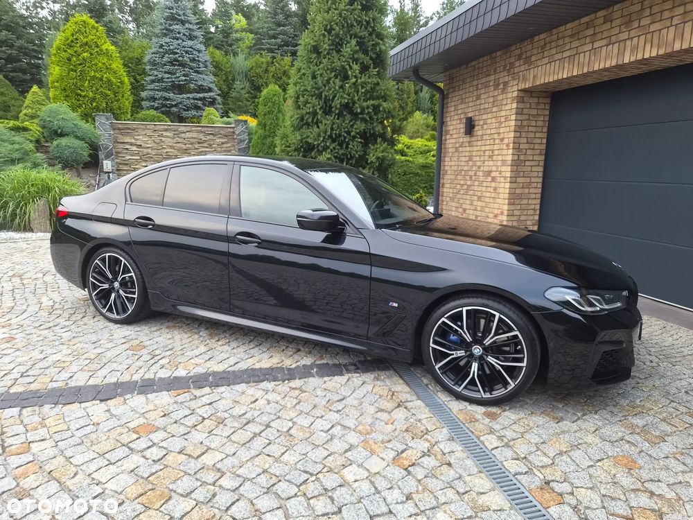 BMW Seria 5 530i xDrive mHEV M Sport sport - 32