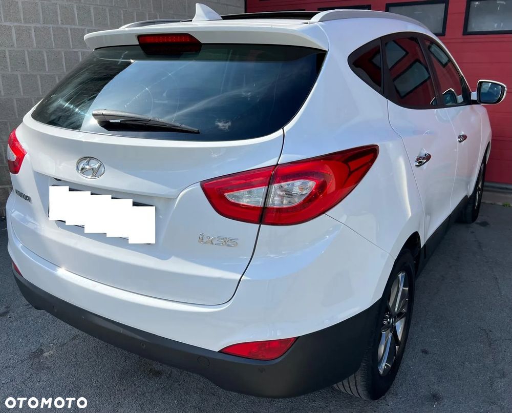 Hyundai ix35 1.7 CRDi 2WD blue Finale Gold - 4