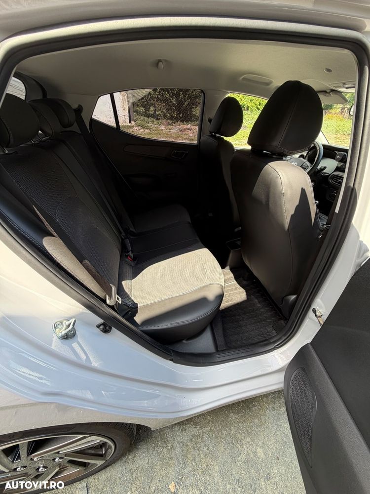 HYUNDAI i10 2023 — imagine 12