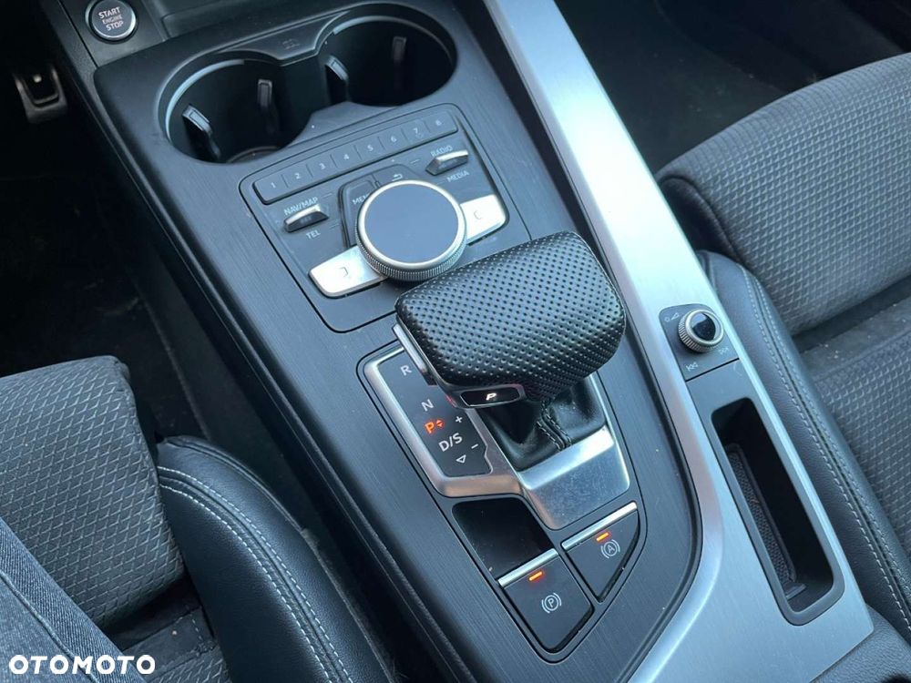 Audi A5 Sportback 35 TFSI S tronic S line - 23