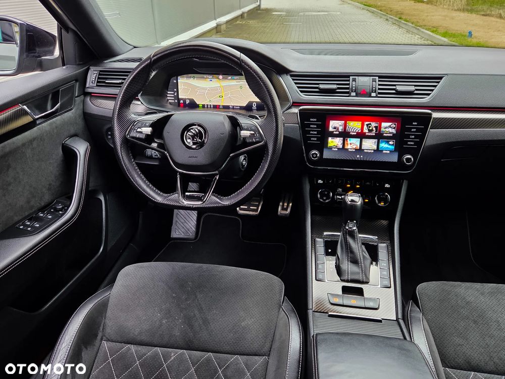 Skoda Superb 2.0 TDI SCR Sportline DSG - 6