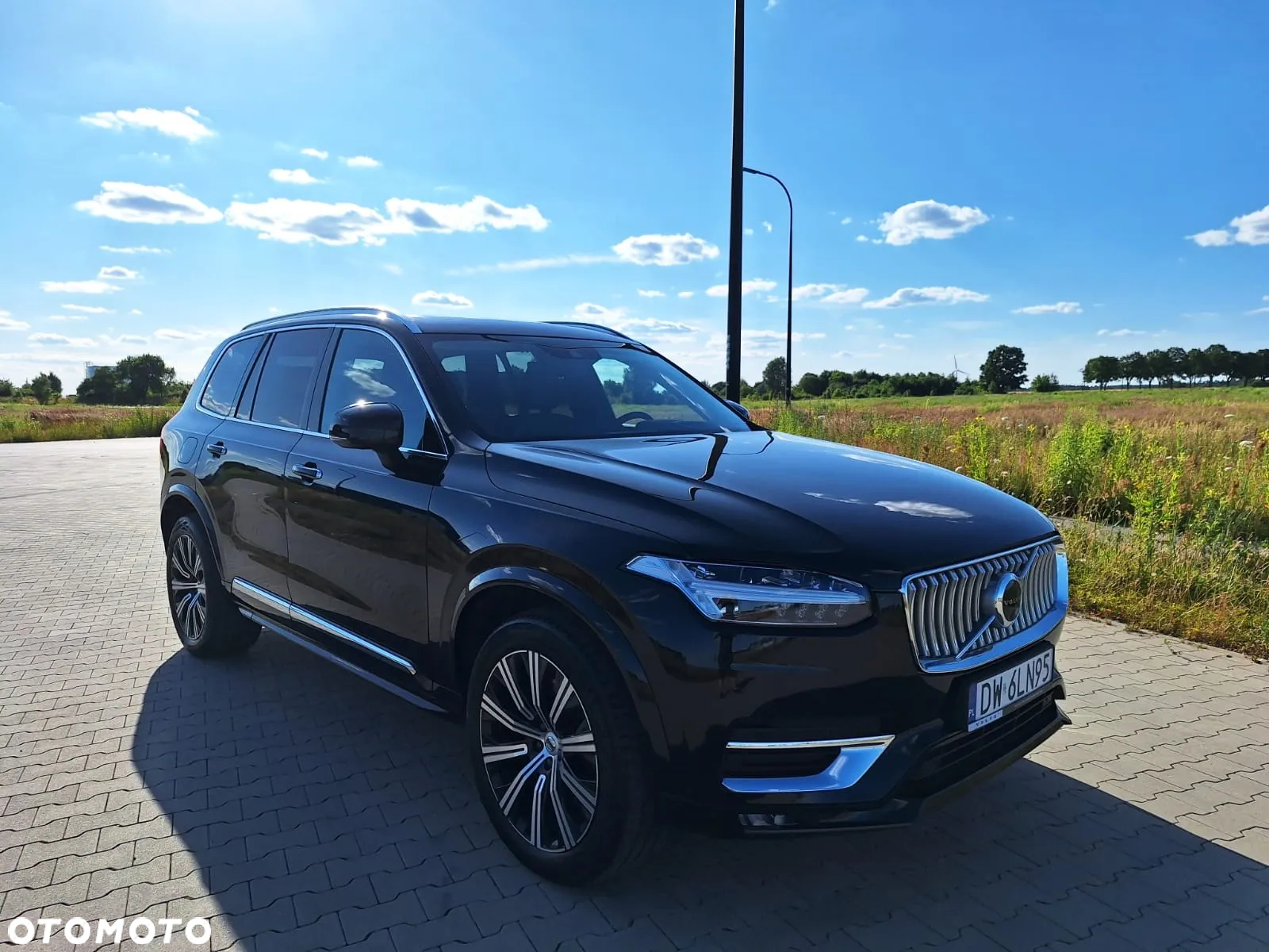 Volvo XC 90 B5 D AWD Momentum Pro - 3