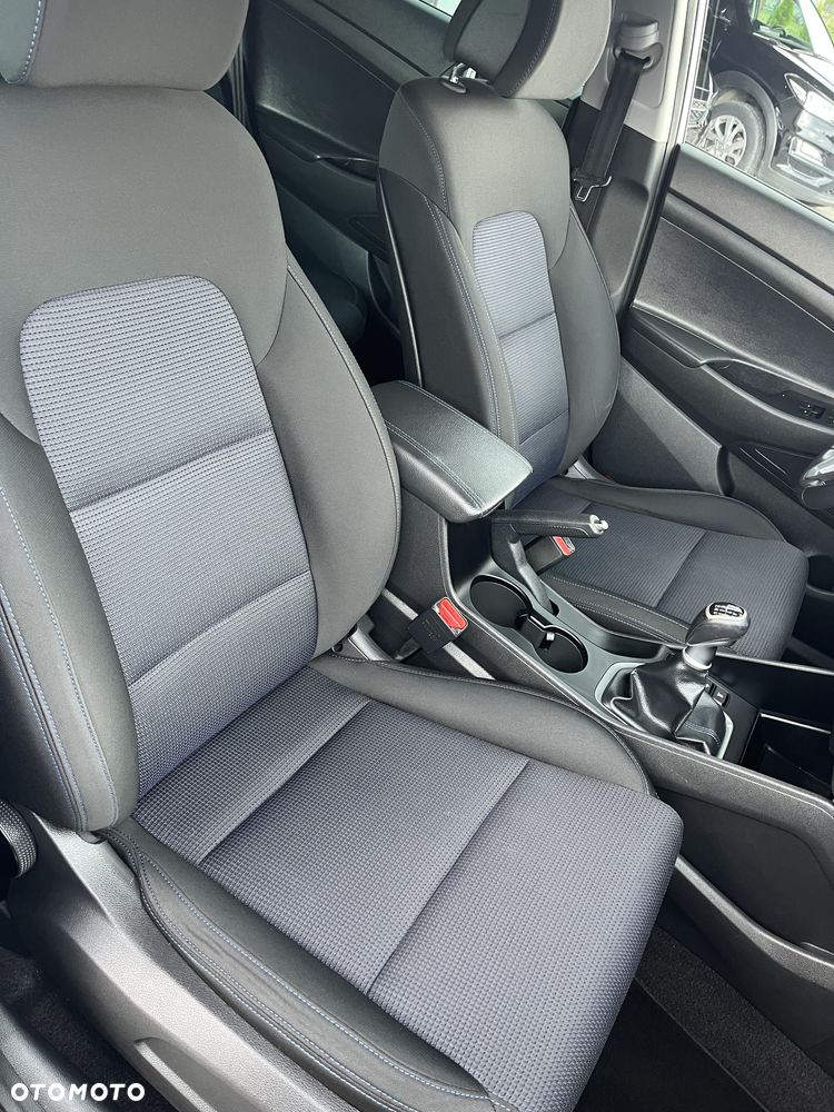 Hyundai Tucson 1.6 GDI BlueDrive Comfort 2WD - 10