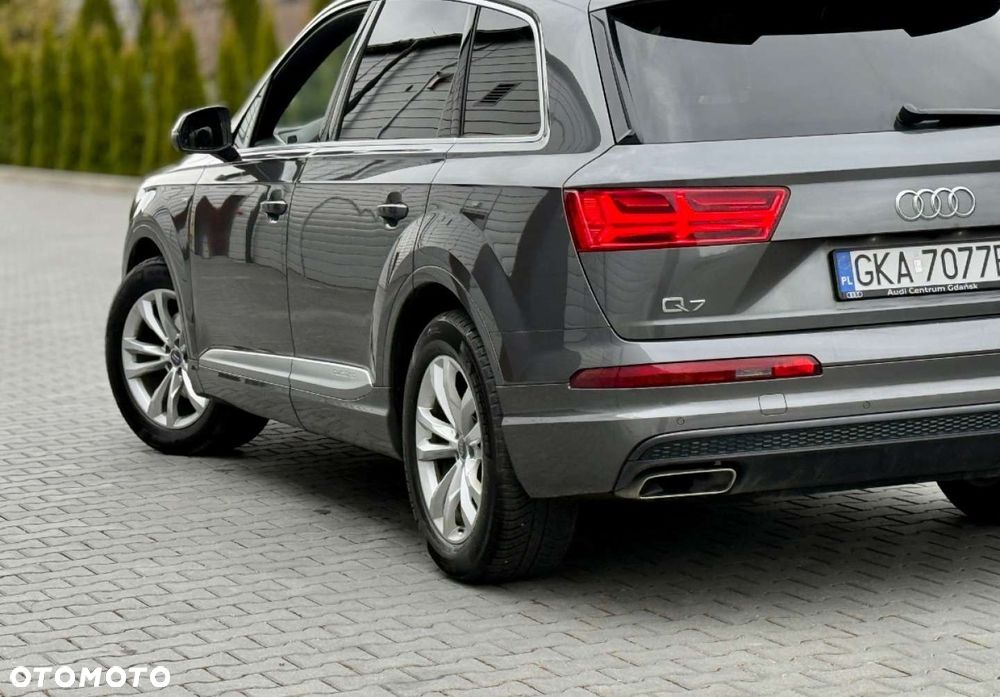 Audi Q7 - 13
