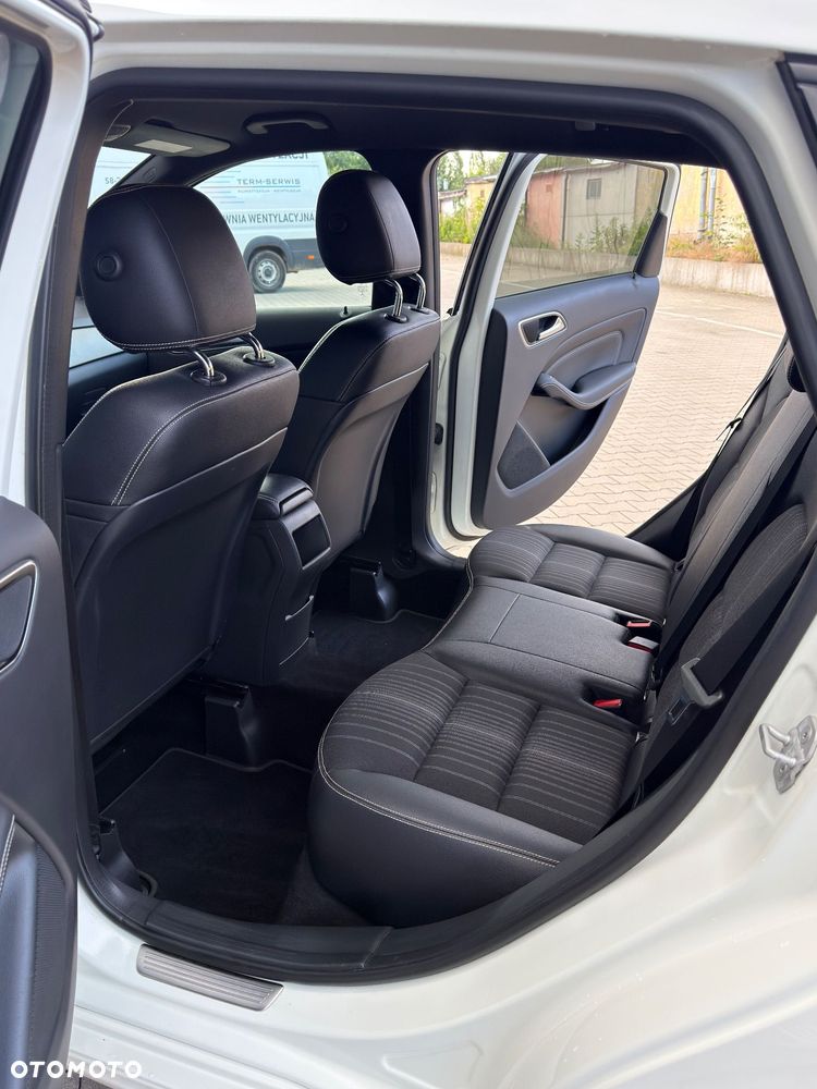 Mercedes-Benz Klasa B 200 CDI (BlueEFFICIENCY) - 9
