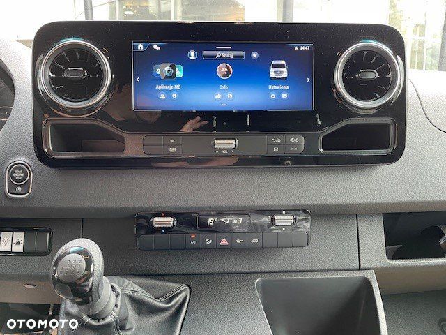 Mercedes-Benz Sprinter - 8