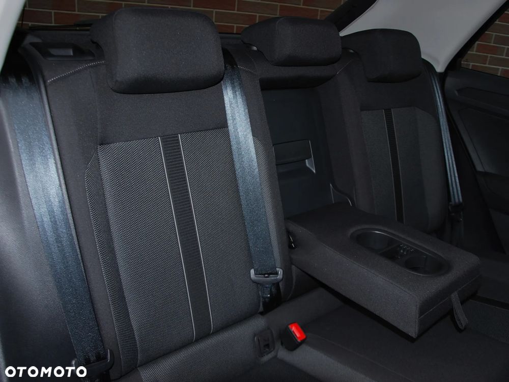 Volkswagen T-Roc 1.5 TSI Life DSG - 12