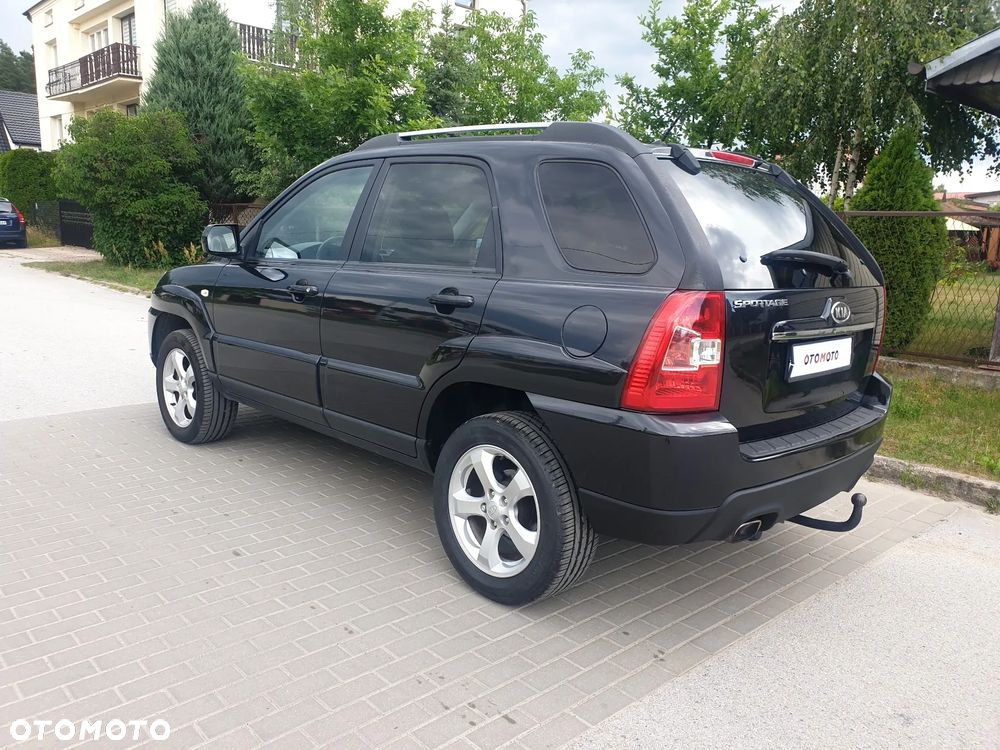 Kia Sportage 2.0 LX - 6