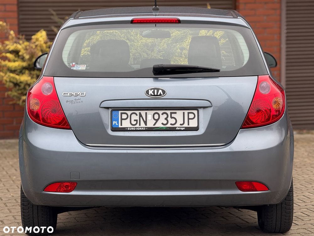 Kia Ceed 1.4 CVVT LX - 10