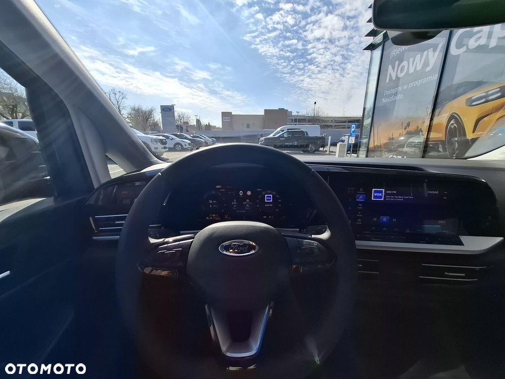 Ford Transit Connect - 17
