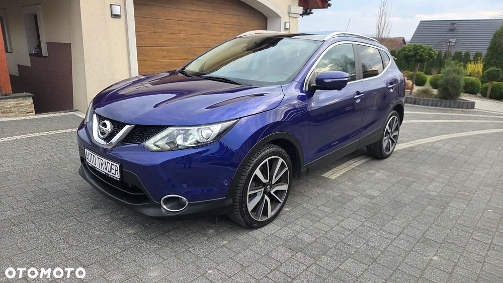 Nissan Qashqai 1.6 DCi Xtronic N-Connecta - 1