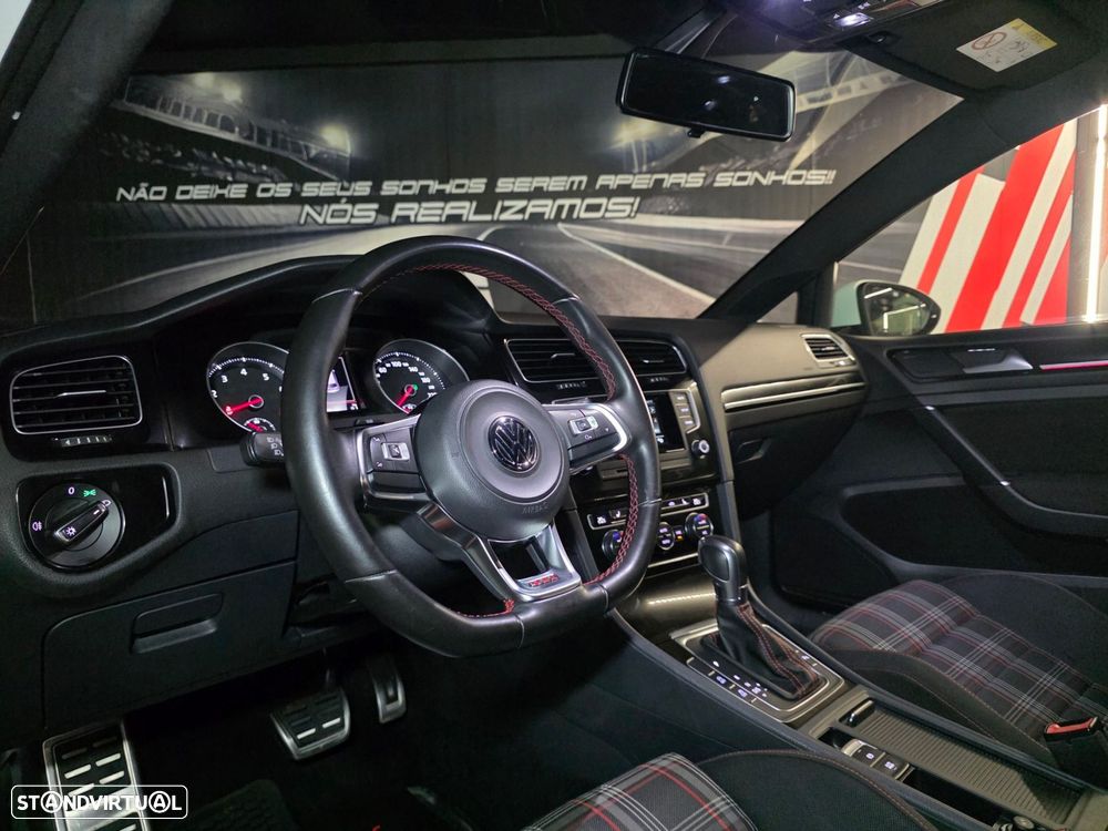 VW Golf 2.0 TSi GTi DSG - 13