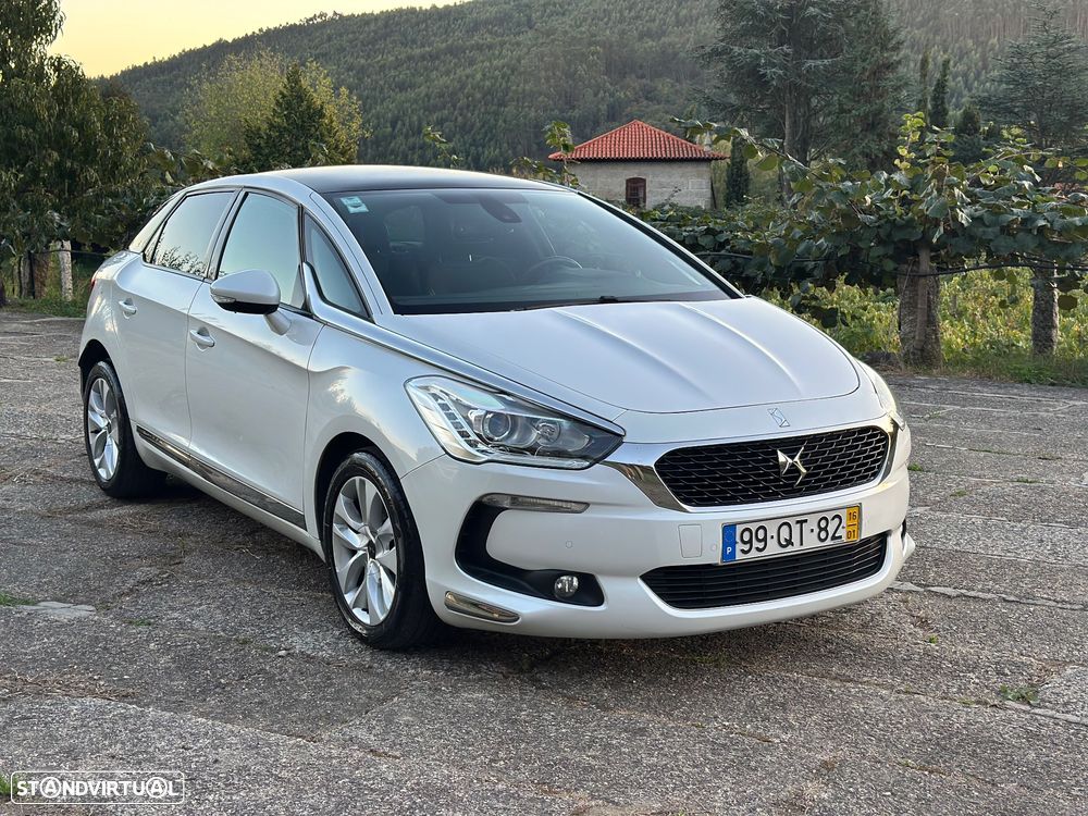 DS DS5 1.6 BlueHDi So Chic - 2