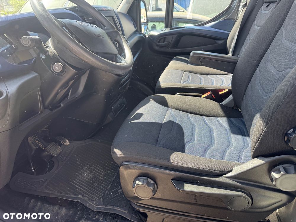 Iveco 35c18 - 16