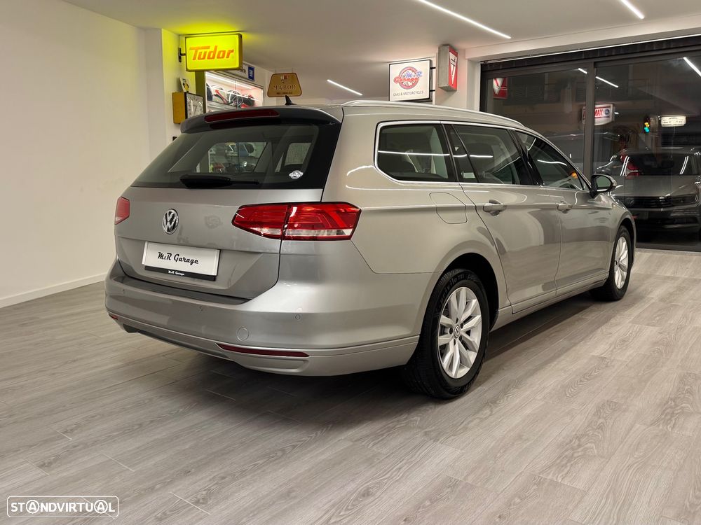 VW Passat Variant 1.6 TDI Confortline - 4