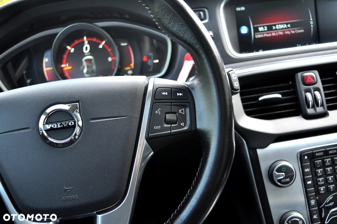 Volvo V40 D2 Drive-E Ocean Race - 24