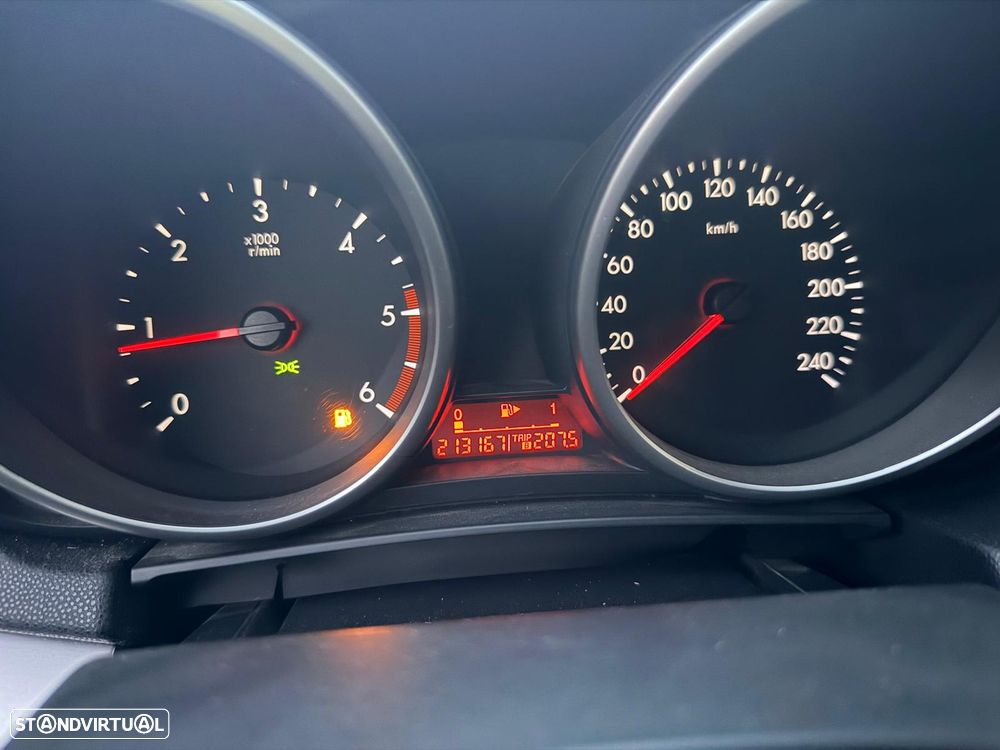 Mazda 3 Hatchback - 20