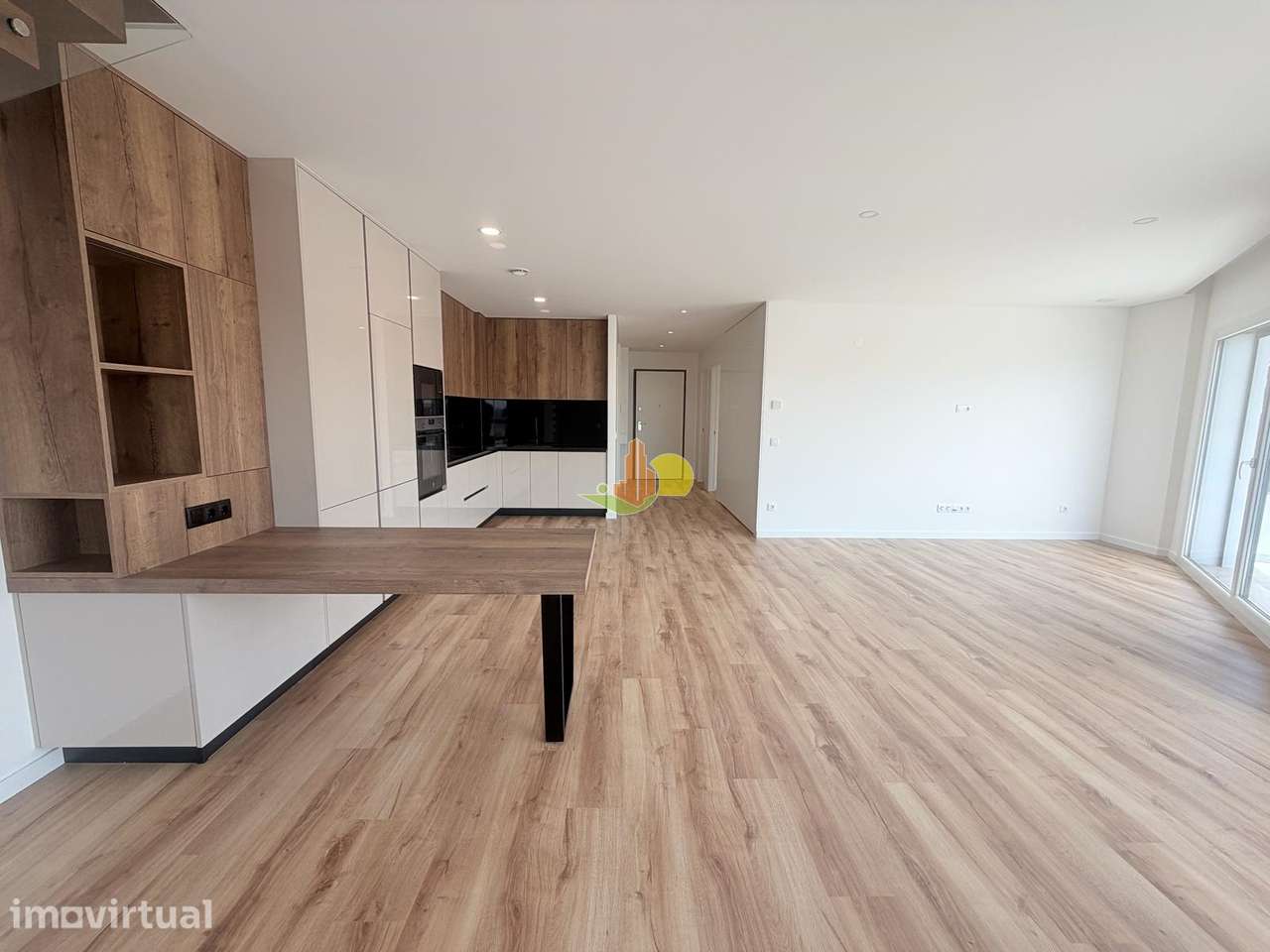 T2+2 Duplex com Garagem Dupla - Grande imagem: 2/42