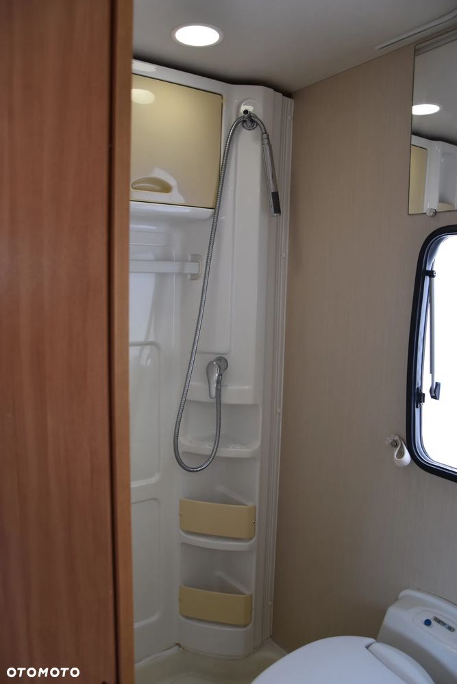 Ford CHAUSSON FLASH 03 - 28